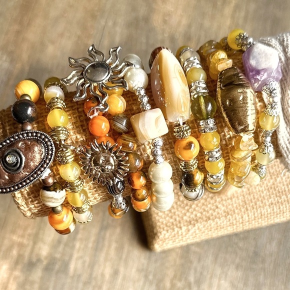 Crazy lace agate/Laguna Agate solid brass beaded bracelet/bumble bee agate - Picture 2 of 7